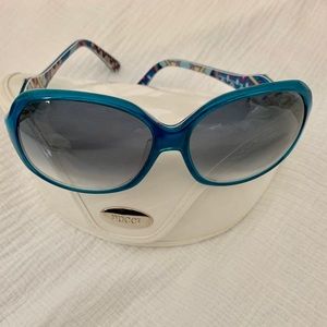 Pucci sunglasses - turquoise frames